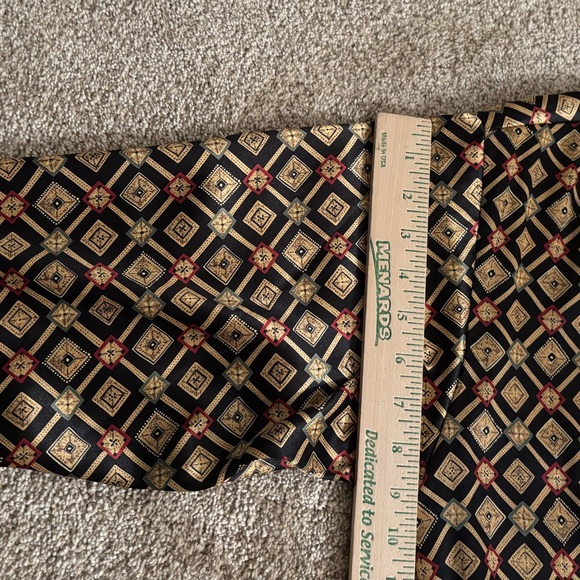 Victoria's Secret XS Womans Black/Gold/Red Robe/Kimono Rich Style Gr8 4 Holidays - Picture 13 of 16